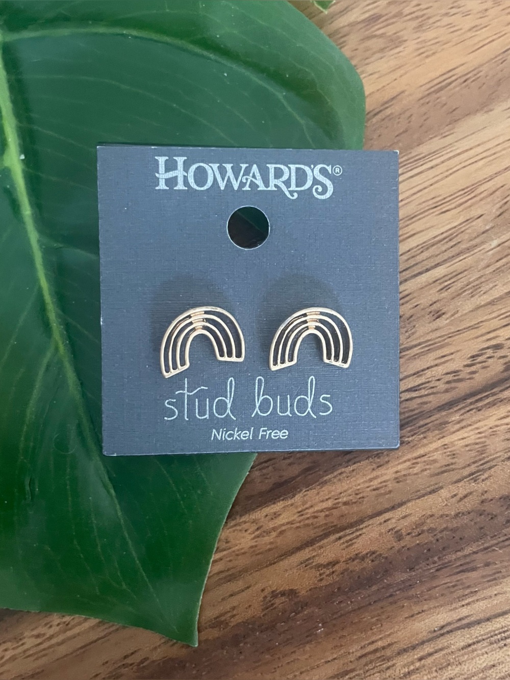 Howard’s Stud Buds Boho Hippie Gold toned Rainbow post earrings NWT